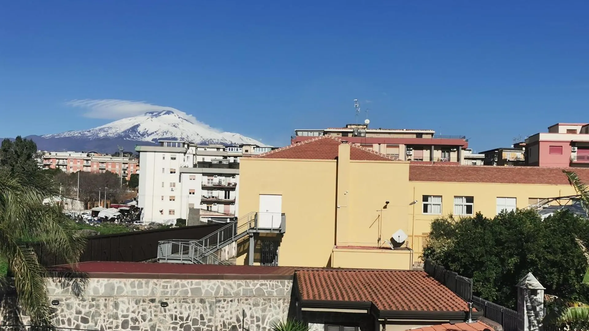 Etna'S Love Mansarda Con Vista 卡塔尼亚